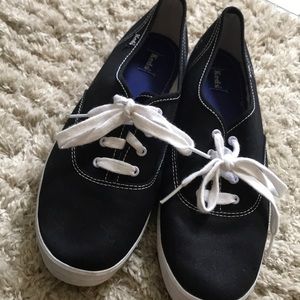 *BRAND NEW* Black Keds